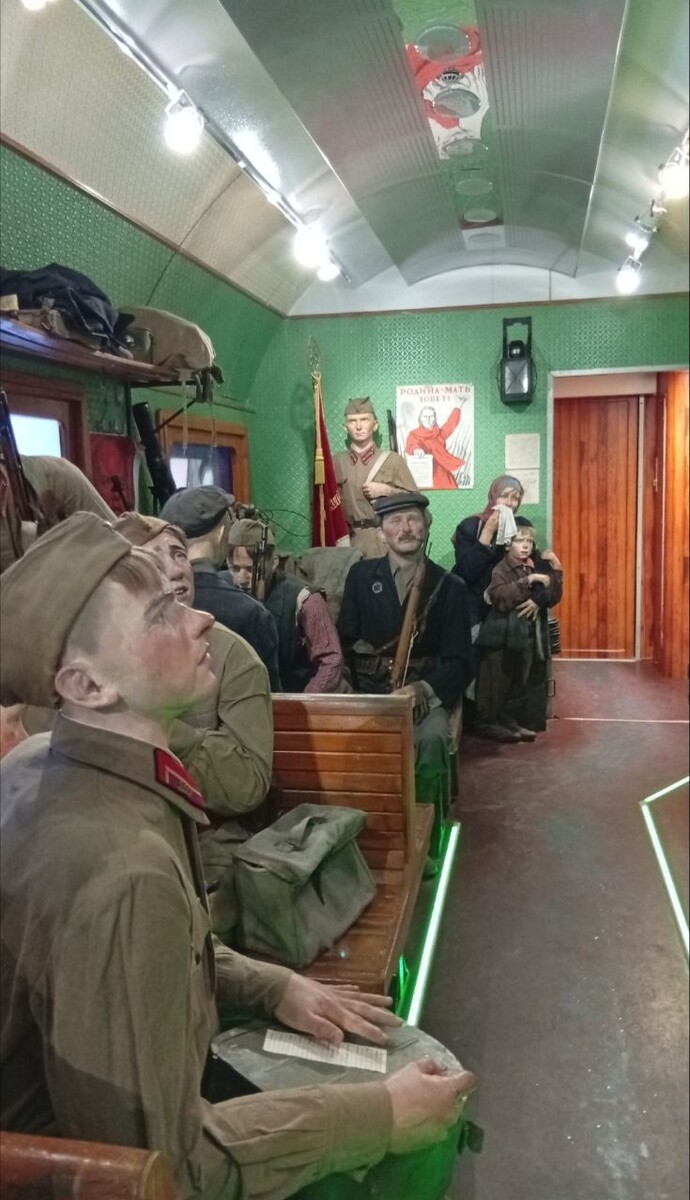 Листайте вправо, чтобы увидеть больше изображений