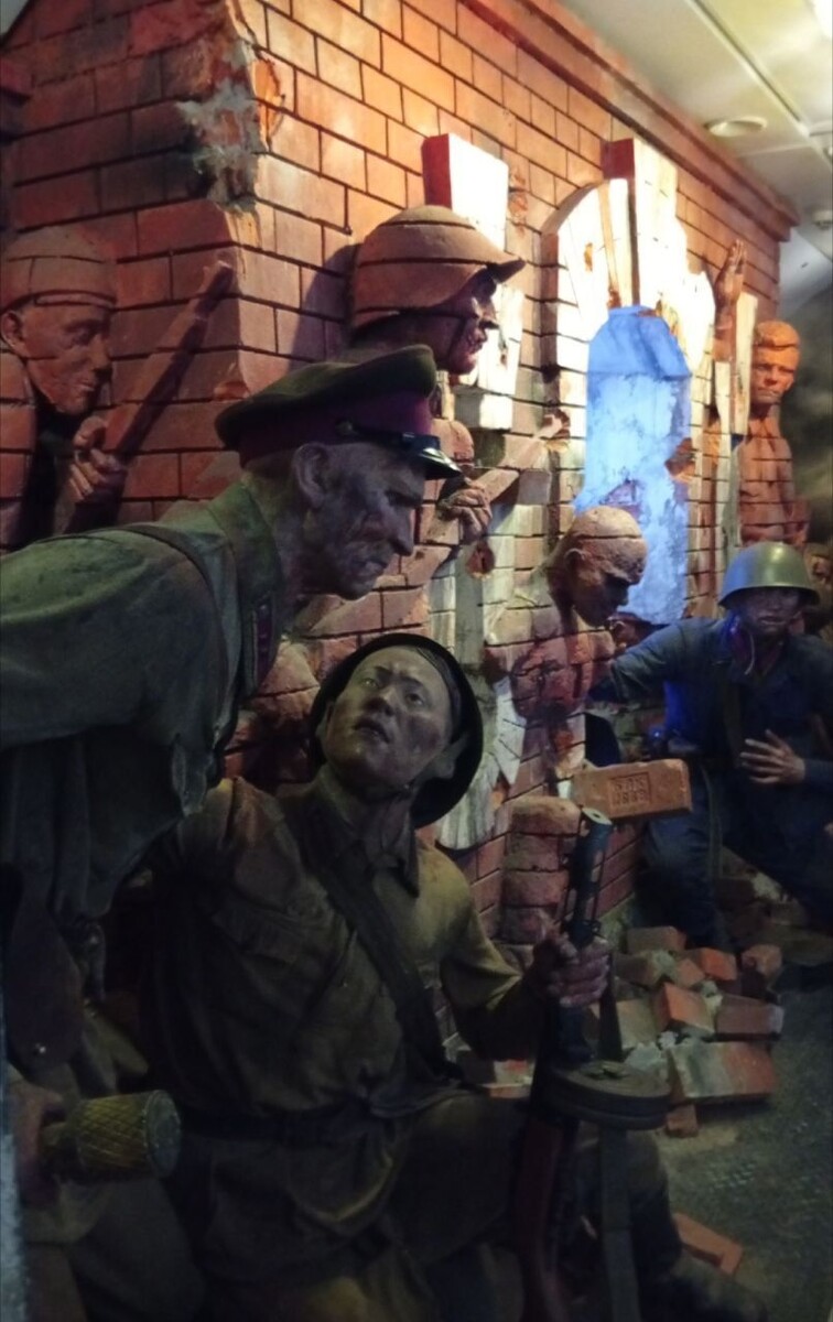 Листайте вправо, чтобы увидеть больше изображений