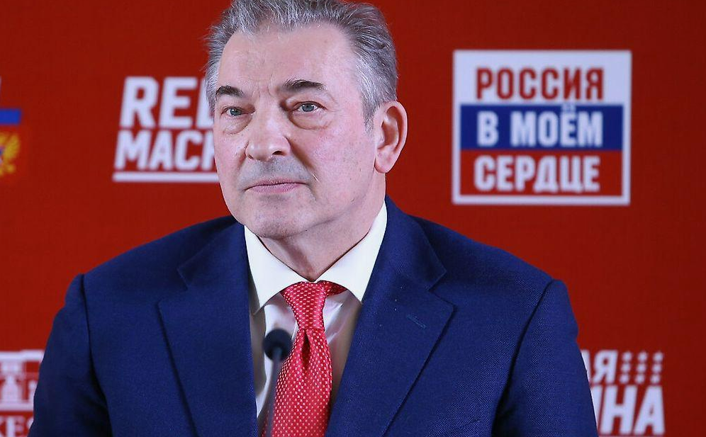 Владислав Третьяк продолжает руководить нашим хоккеем. Фото: соцсети