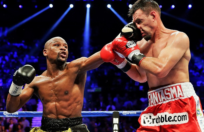 Отсюда и название удара в боксе - джеб