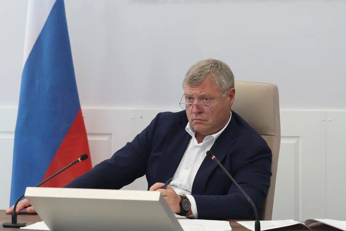    Губернатор Игорь Бабушкин