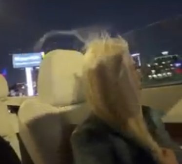 Эпично закончился скандал вокруг  измен  в семье бывшей участницы Дома 2.
 Развода не будет, в чем подписчицы Марины Страховой сильно разочарованы
 - блогерша решила спасать брак с Махмудом Чарром и обратилась к 
семейному психологу.



Махмуд на своей странице в социальных сетях опубликовал пост, в котором 
признался, что любит свою жену больше жизни. А то, что он решил её 
проучить, флиртуя с легкодоступными женщинами, должно стать для неё 
уроком, чтобы впредь она его слово считала законом, не переделывала свою внешность и не снимала видео в слишком открытых платьях.



Марина получила от этой истории дикий интерес к своей странице в 
запрещенной социальной сети, у нее появились подписчики мужского пола, 
которые называют её "лохушкой", а она просит всех недовольных примерить 
ситуацию на себя, как бы они поступили при таких обстоятельствах.



Флирт с жрицами любви - это одно, а то, что Страхова рассказывала, будто
 муж привел одну девушку к себе домой и снял видео оральных ласк, чтобы 
отправить ролик ей и сделать больно, совсем другое. Марина называла мужа
 ненормальным, о чем мы рассказывали на шлоке, материла его публично и 
побывала в полиции, а потом села к нему в машину и борется с осуждением 
публики. Вполне возможно, это пиар? Или сломанная жизнь?