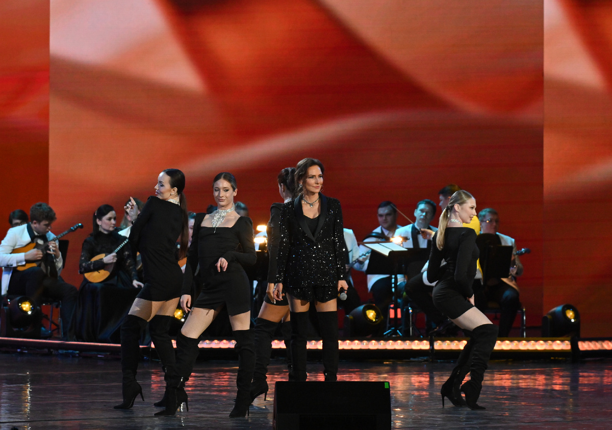 Елена Север