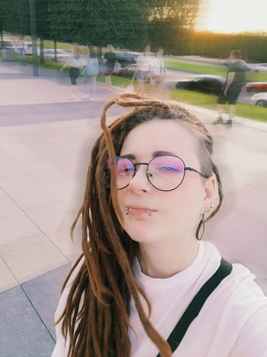 Приветствую! На связи Котовски. Здесь делюсь своими мыслями, моментами из жизни и уникальной атмосферой. Надеюсь, мой контент вдохновит тебя и подарит море положительных эмоций. Добро пожаловать! Не стесняйся подписываться и заглядывать ко мне почаще ;)