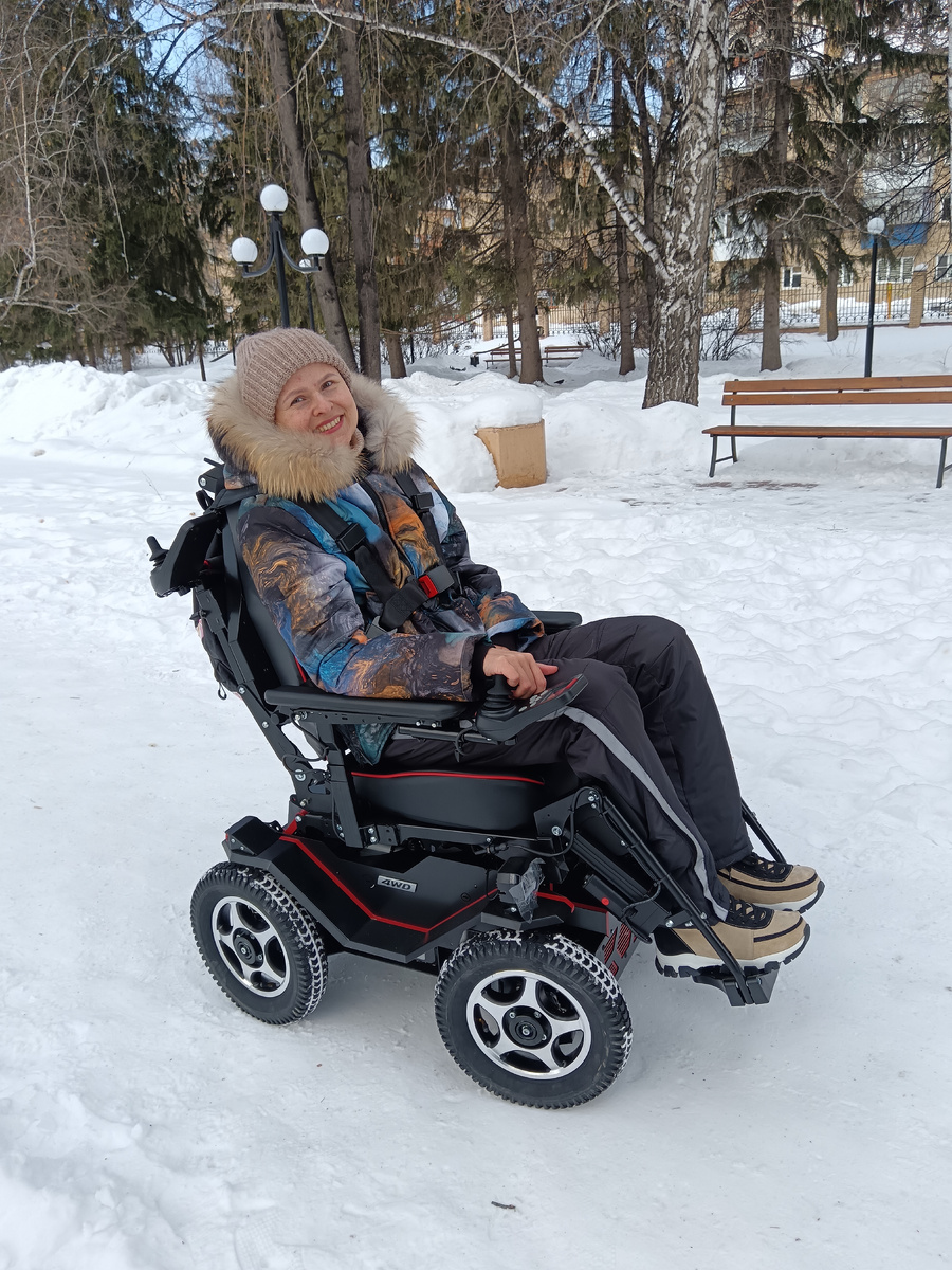 Кроме шапки - всё от государства 👍