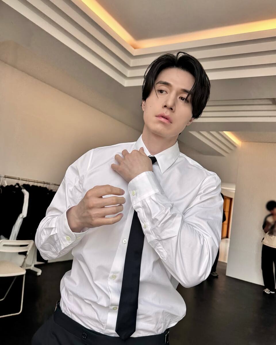    Ли Дон УкСоцсети