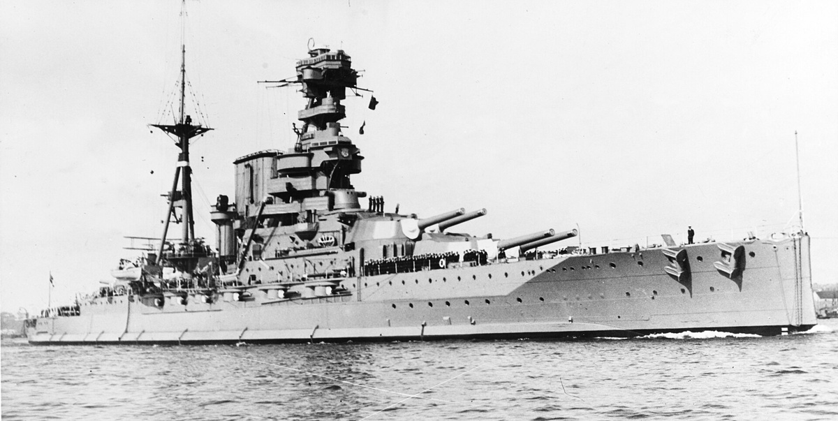 HMS Barham (Его Величества Корабль «Бархэм») — британский линкор типа «Куин Элизабет». Потоплен 25 ноября 1941 года в Средиземном море немецкой подводной лодкой U-331