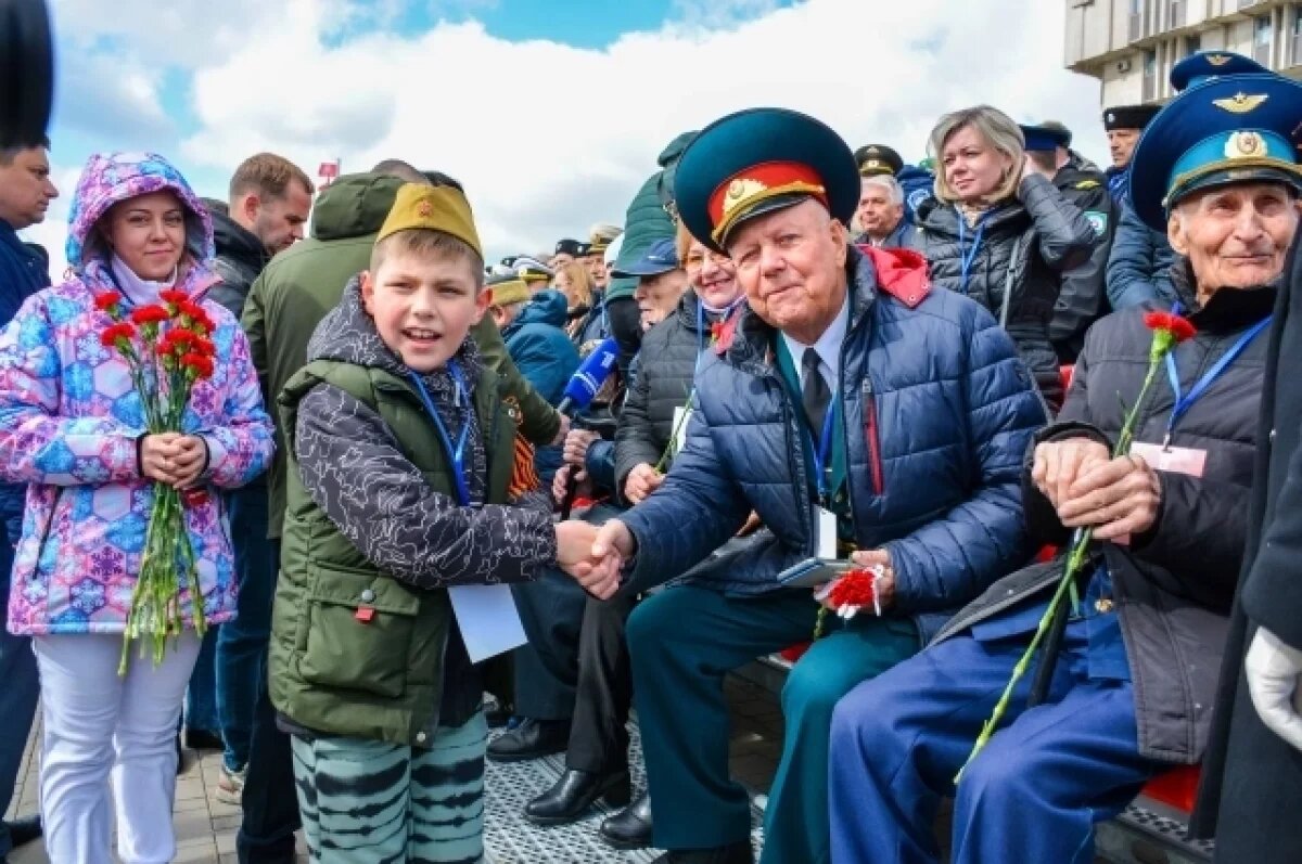    Тульским ветеранам вручат продуктовые наборы к 9 мая