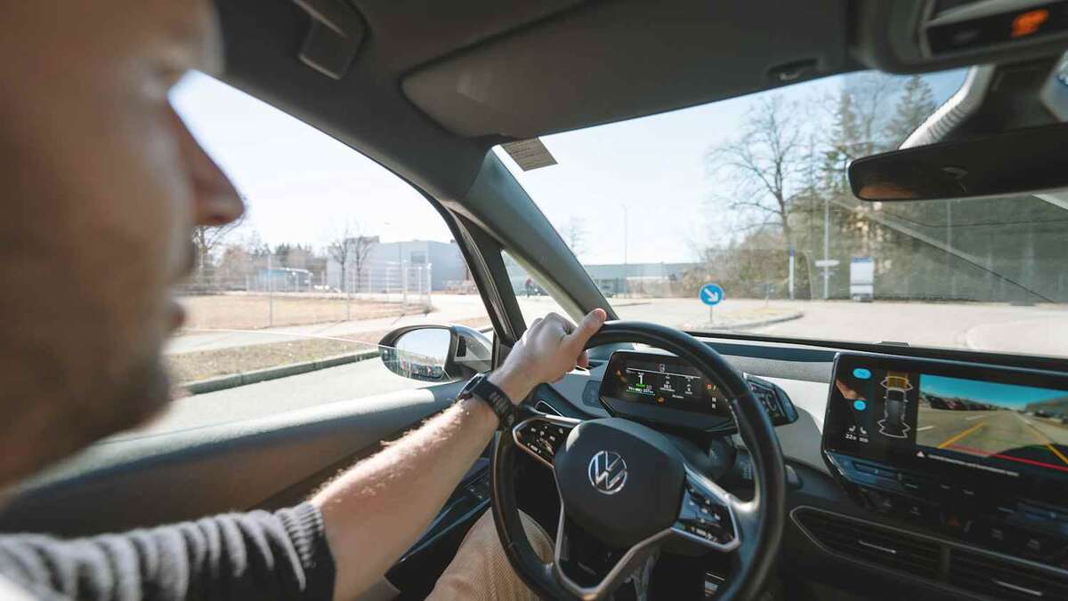 Такие стойки сильно перекрывают видимость