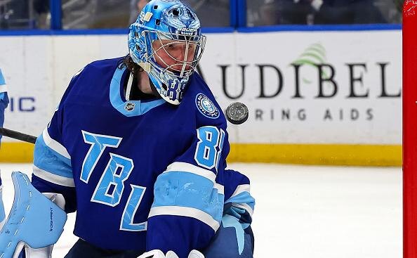 Два россиянина вошли в тройку претендентов на приз лучшему вратарю НХЛ