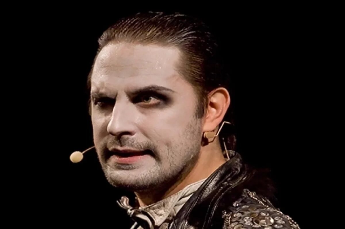    Артист Илья Славутский проведёт авторскую экскурсию в Казани