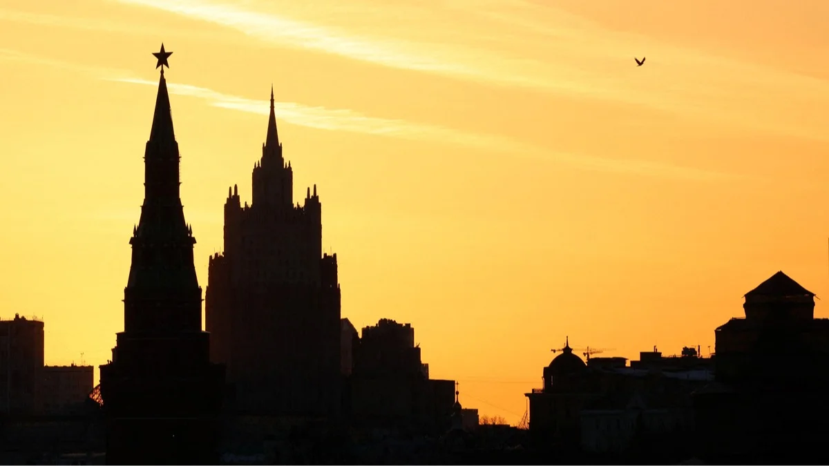 Вид на Кремль и здание МИД России, Москва, 10 марта 2026 года.