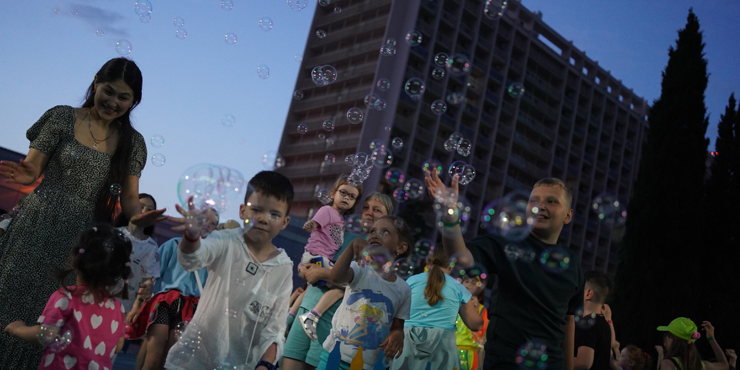 Лагерь «Арт-волна»: 7 дней творчества для детей и взрослых!