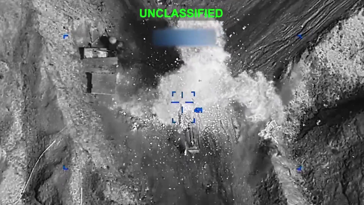    Белый дом опубликовал видео, в котором сравнил удары по Ирану с видеоигрой