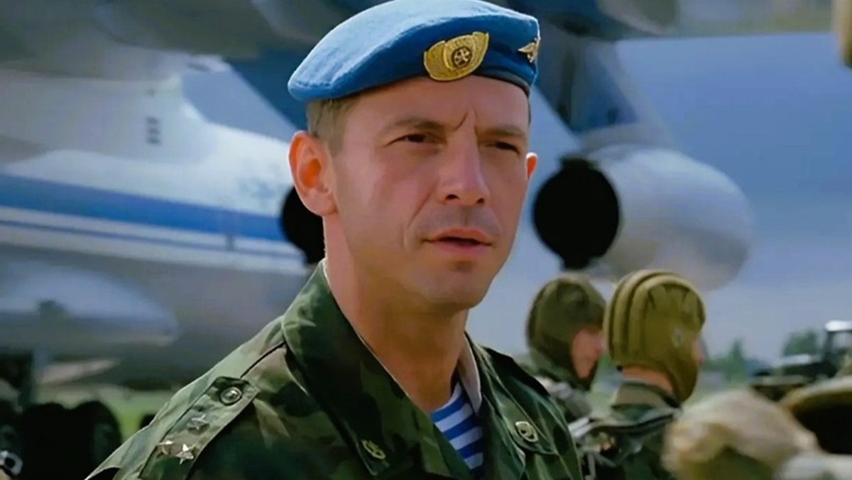 Максим Дрозд биография. Служба в ВДВ разведроте (Фото VK)