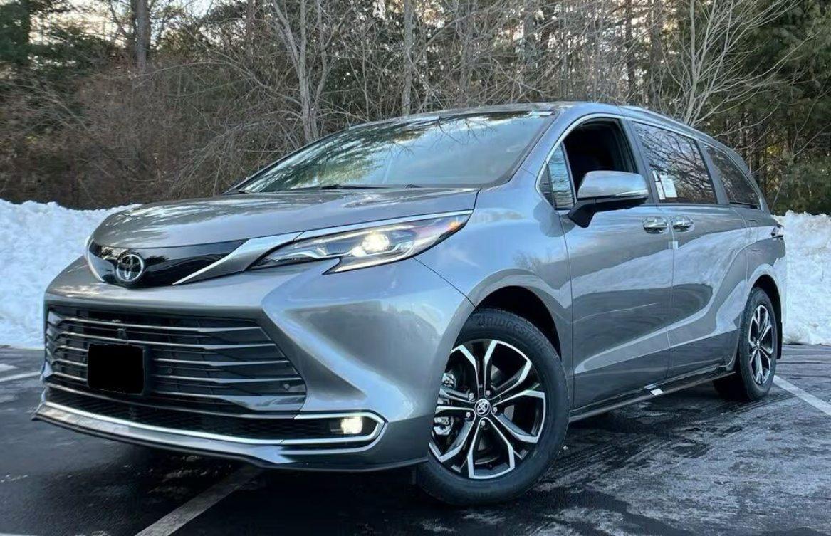 Toyota Sienna. Источник иллюстрации - auto.ru