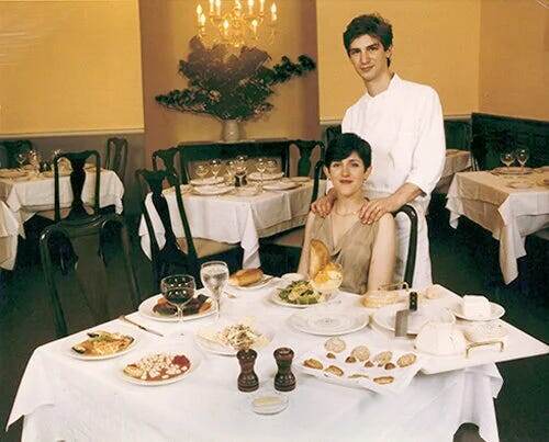 Karen и David Waltuck в обеденном зале оригинального ресторана Chanterelle.