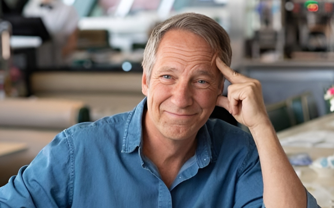 Короткое счастье обернулось битвой за пульт от телевизора. источник фото - pinterest.com