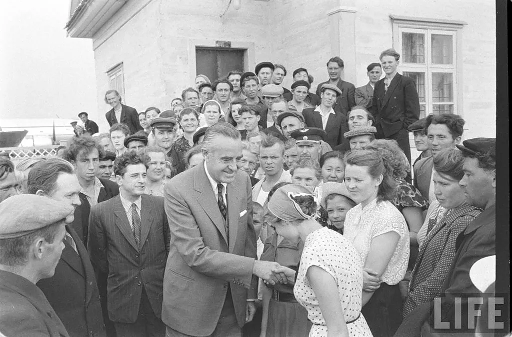 1959. Фотограф: Говард Сочурек Howard Sochurek