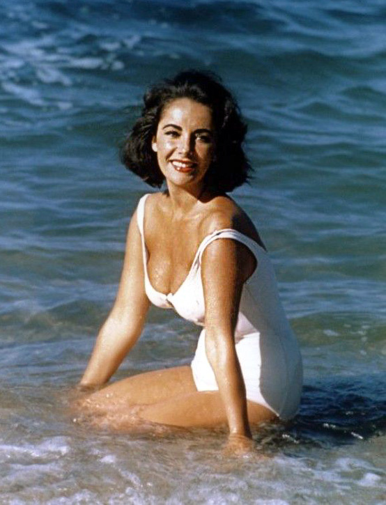 В фильме «Внезапно, прошлым летом» Элизабет Тейлор