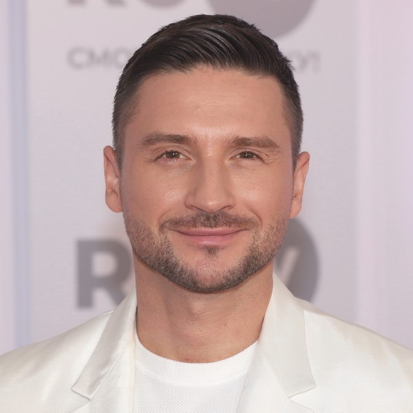     «Непоседы» отметят 35-летие с Шаманом и Сергеем Лазаревым