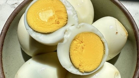 Мочевая кислота и суставы: почему полезный рацион не справляется и 7 продуктов пожилым