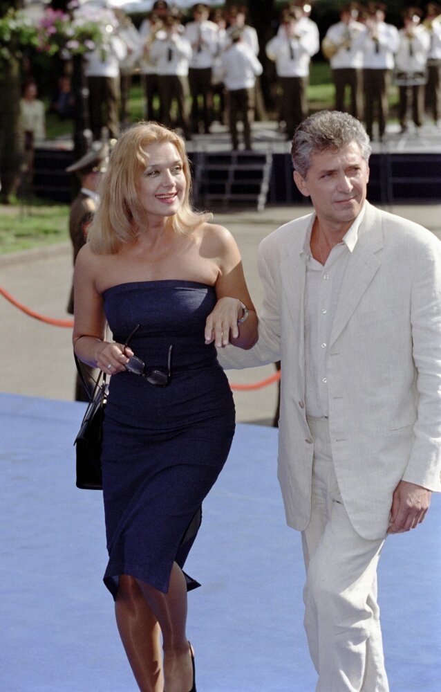  Ирина Алферова c мужем Сергеем Мартыновым, 2001 г. Фото: рИА Новости/ Дмитрий Коробейников
