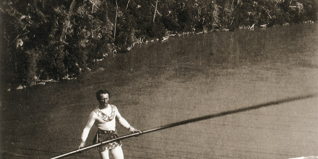 🌊 Завтрак над Ниагарой: невероятные трюки «короля высоты» Жана Блондена