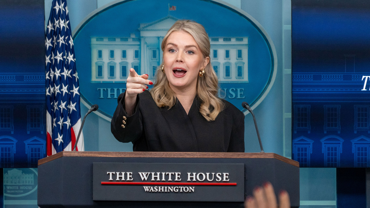    Кэролайн Ливитт 2025 GLP