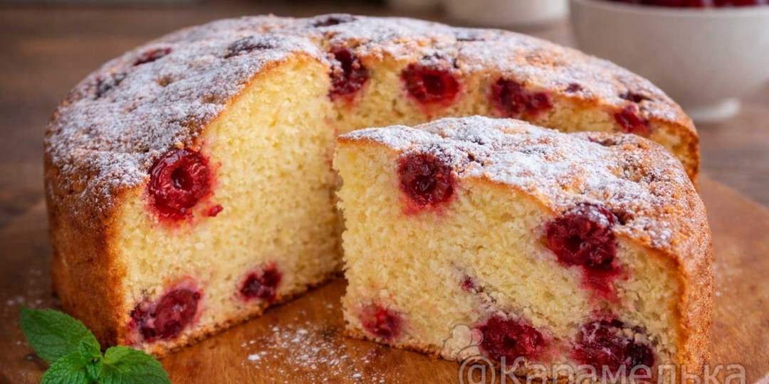 Домашний пирог на скорую руку: нежный, пышный и очень ароматный