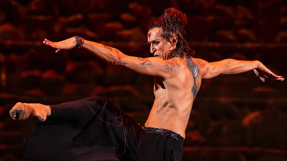    Фарух Рузиматов в роли Тибальта в балете «Ромео и Джульетта».