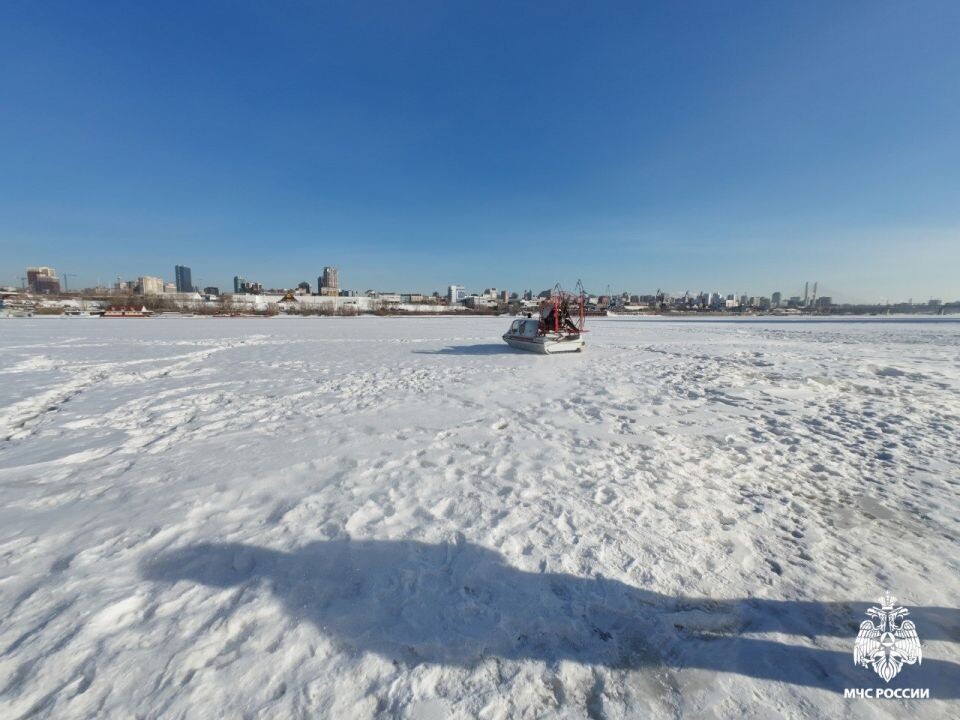    Поиски девочки на Оби в Новосибирске. Источник: МЧС Новосибирской области