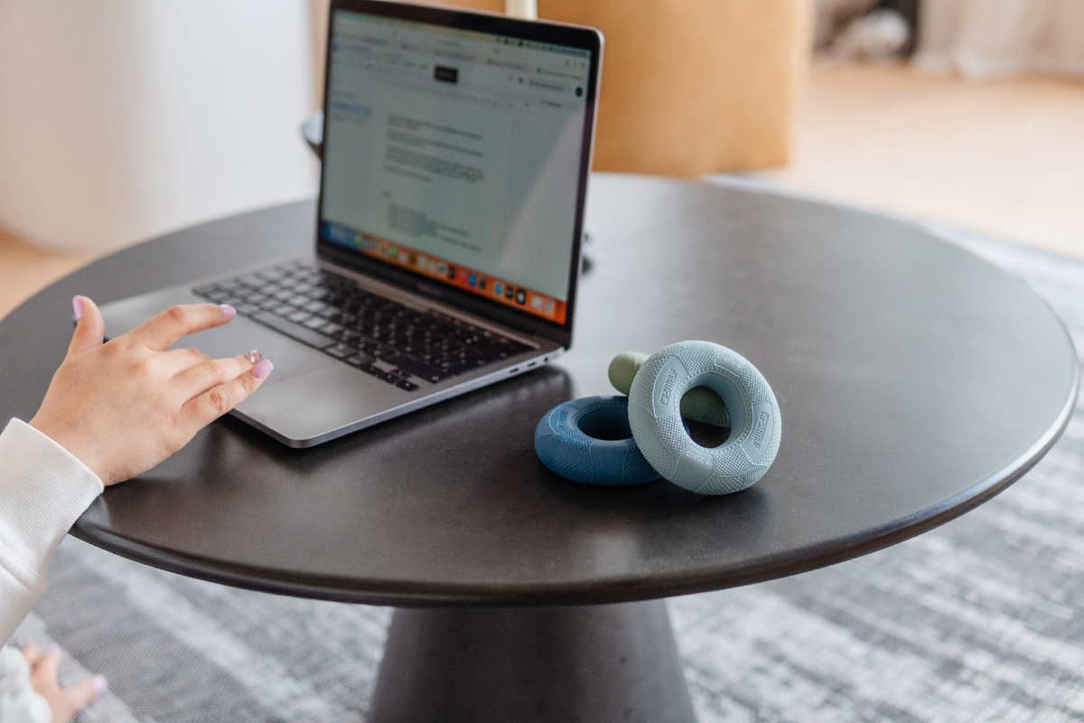 Почему геймерам необходима специальная тренировка кистей?