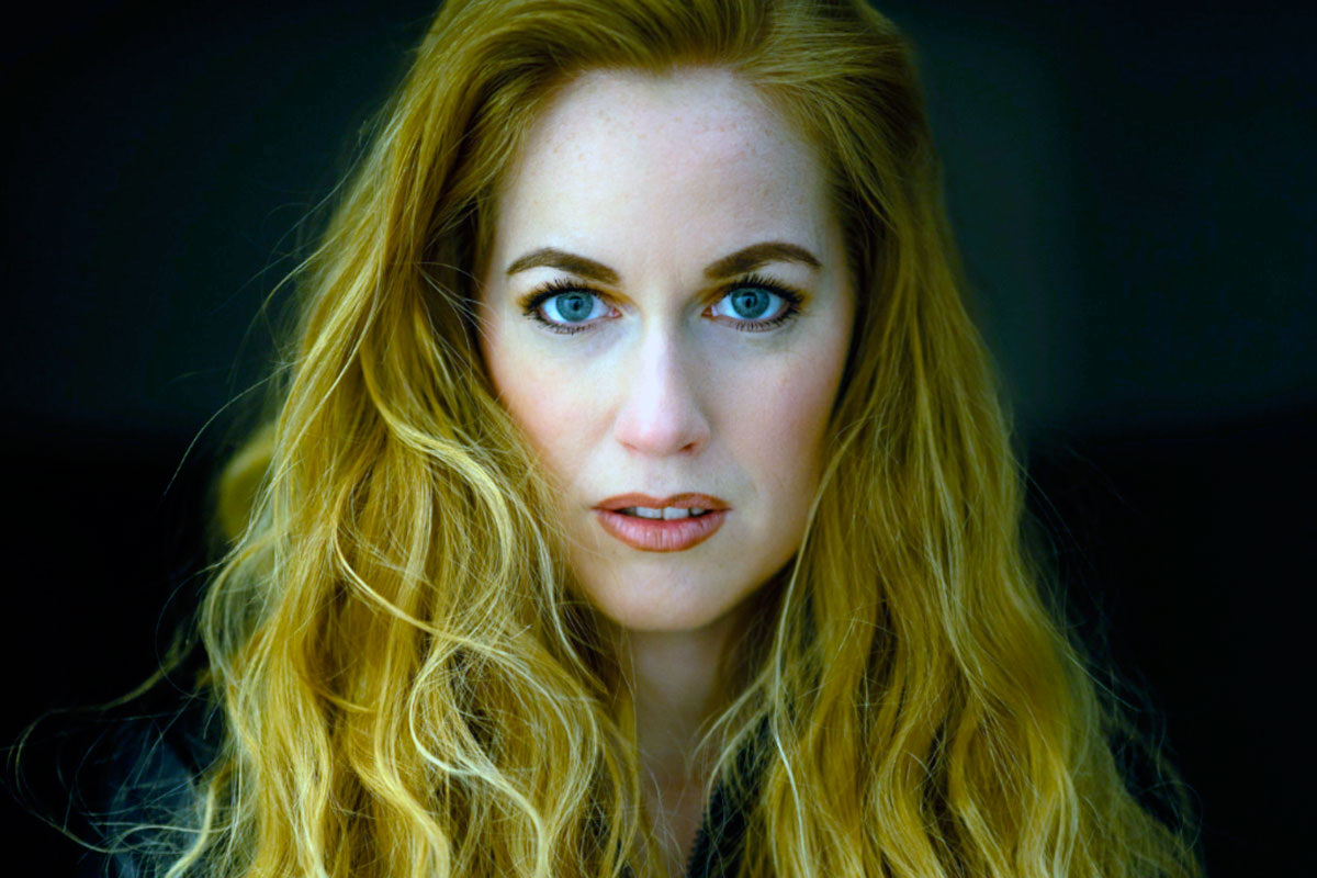 Младенцу нужна улыбка мамы, чтобы понять, кто он