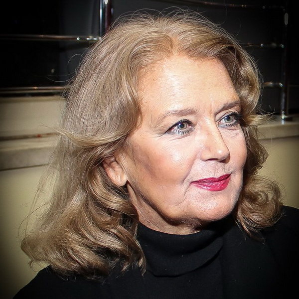     Сегодня 75 лет Ирине Алфёровой