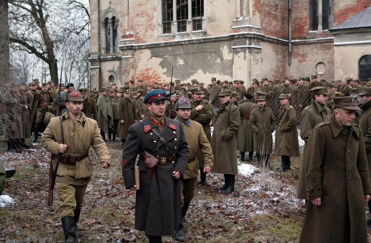 Фото: Кадр из фильма «Катынь» (Katyn, 2007) / Akson Studio, Polski Instytut Sztuki Filmowej, Telekomunikacja Polska S.A., Telewizja Polska S.A.