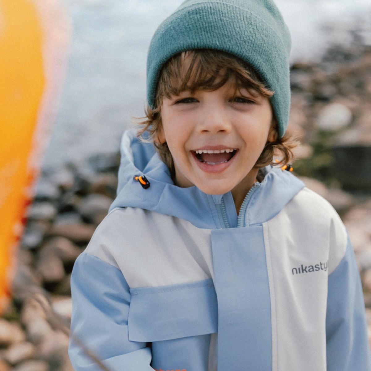 Ветровка из мембраны