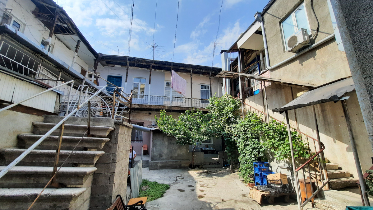 Дворик на Абовяна