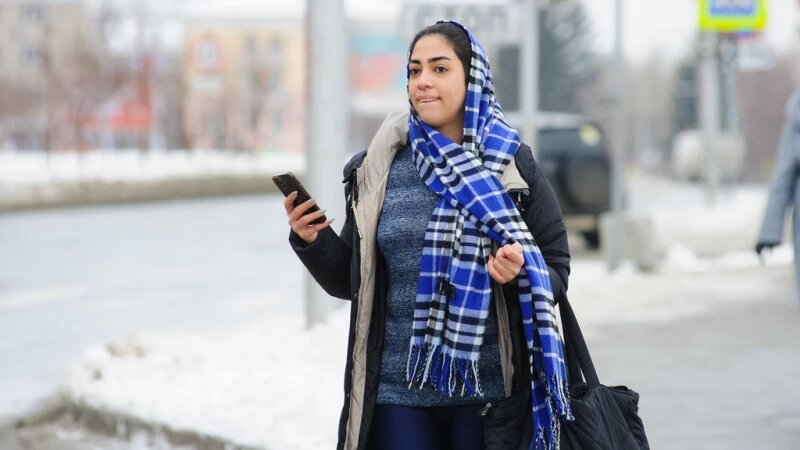     Девушки на улицах Барнаула Дмитрий Лямзин