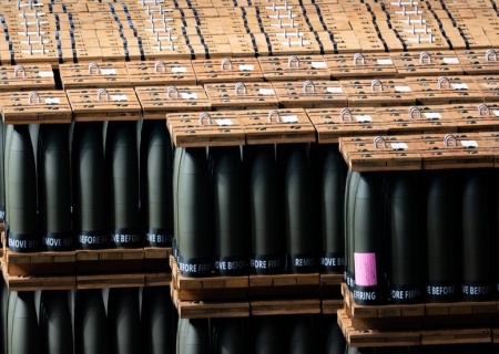    США израсходовали в Иране запасы боеприпасов, которые накапливали годы. MAGA не одобряет