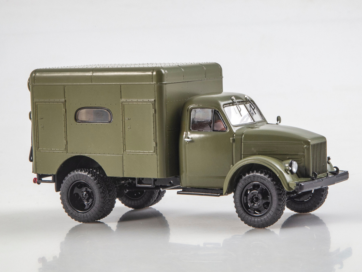 Аэродромный автомобиль МП-300 (51А)