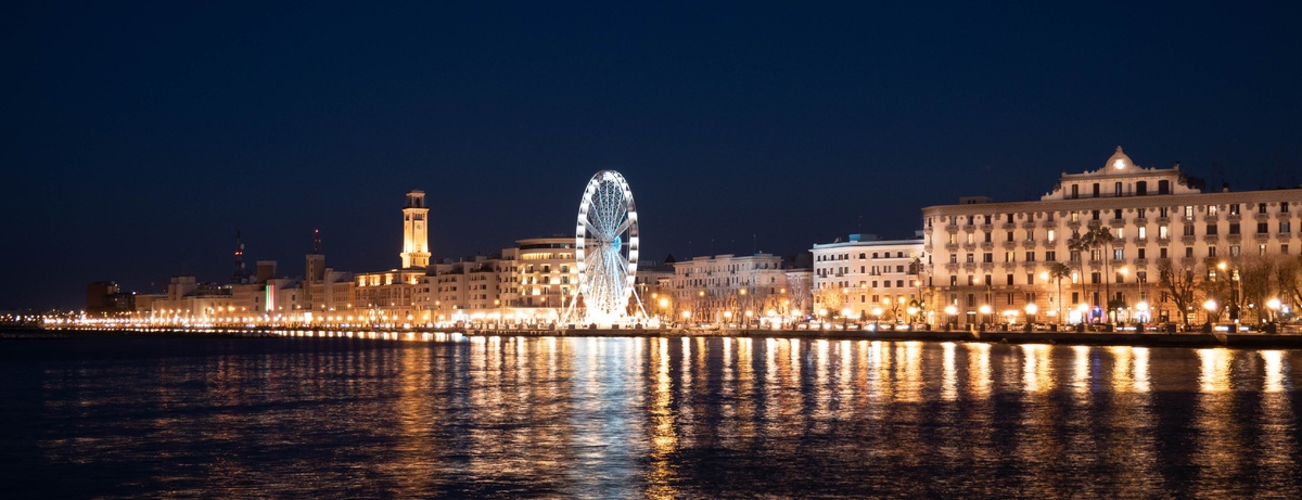 набережная Бари