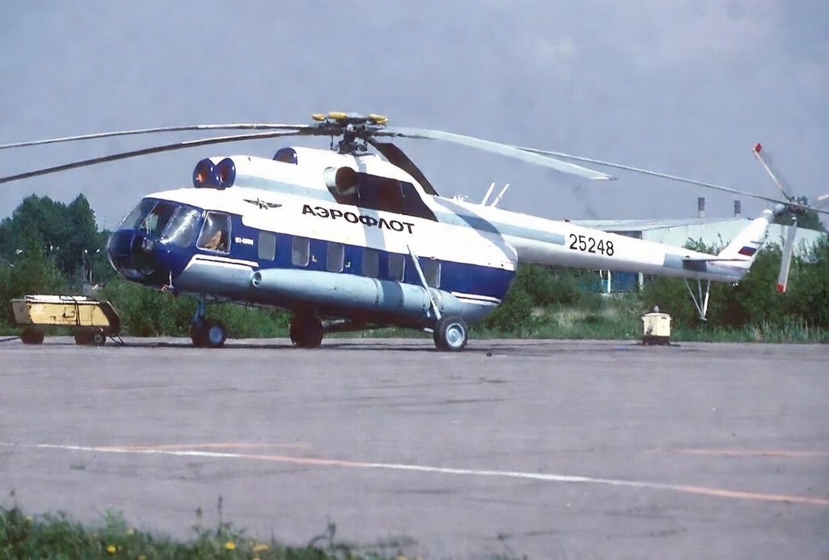 Пассажирский вариант Ми-8 в Горно-Алтайске