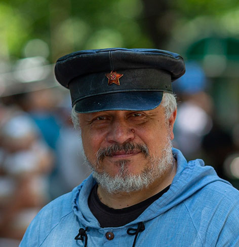 Фото атвора статьи