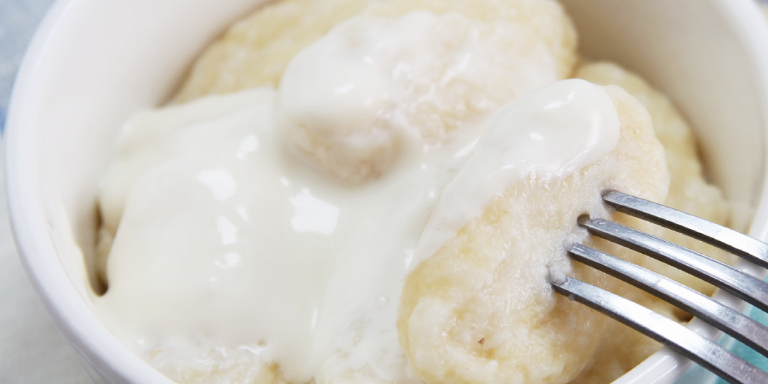 Ленивые вареники с ванильным соусом