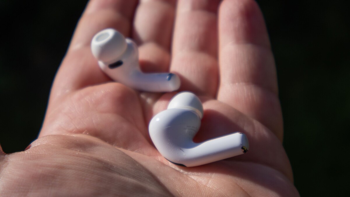    AirPods Ultra уже в разработке: всё, что известно о новых наушниках Apple на данный момент. Изображение: tomsguide.com