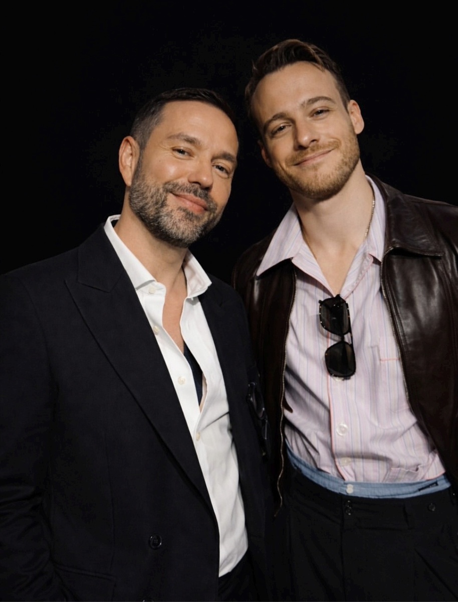 Максим Сапожников, Керем Бюрсин. На показе D&G. Фото из личного аккаунта Макса.