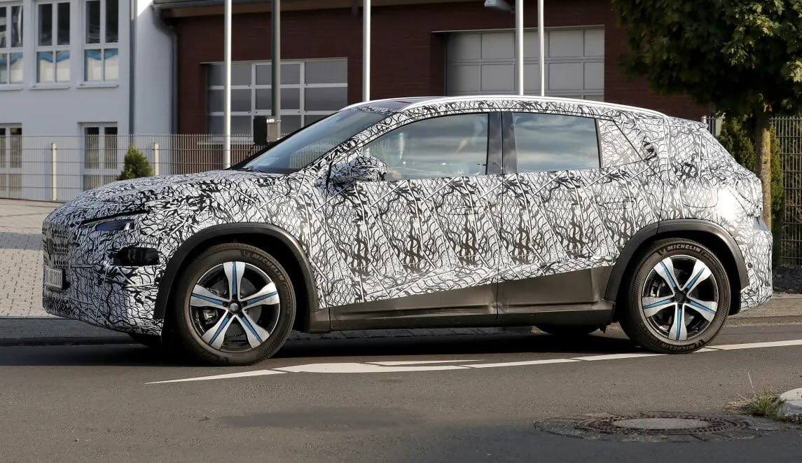 Новый Mercedes GLA