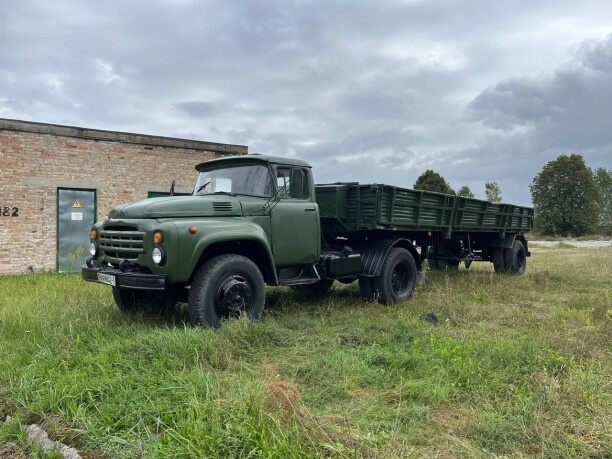 ЗИЛ - 130 седельный тягач. Картинка взята из Яндекс картинки.