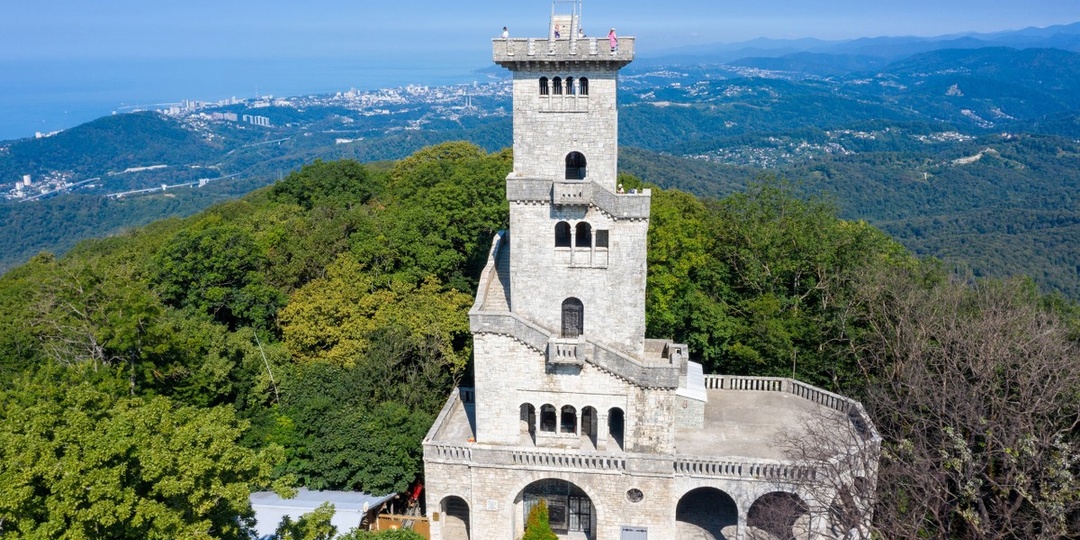 Гора Ахун в Сочи: почему стоит подняться на вершину хотя бы раз
